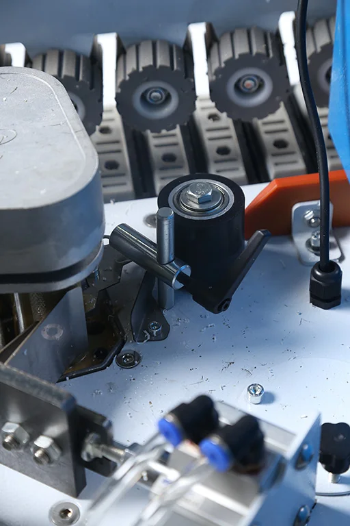 In Stock Automatic Edge Banding Machine for Melamine Panel - Image 3