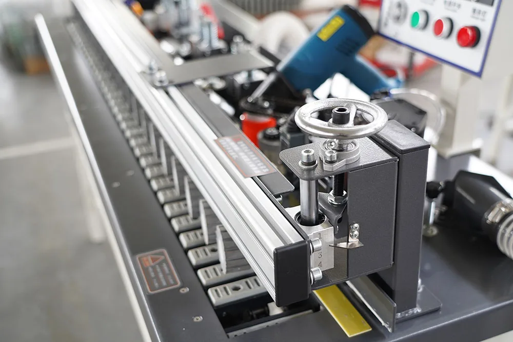 Automatic Slanted Straight Edge Banding Machine for MDF Panel – Ready to Ship - Image 3