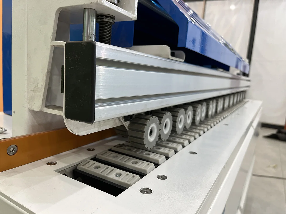 Ready to Ship Automatic Edge Banding Machine for MDF Plywood Panel - Image 2
