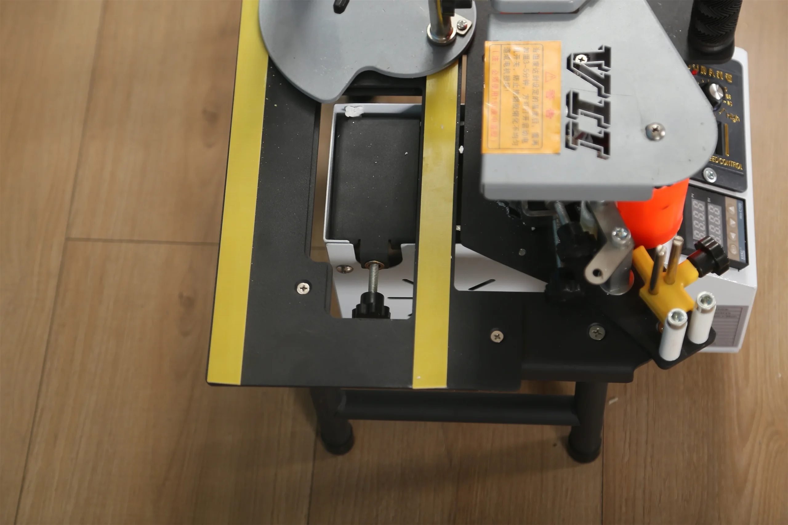 Fast Delivery Manual Edge Banding Machine – Curved and Straight Edge - Image 5