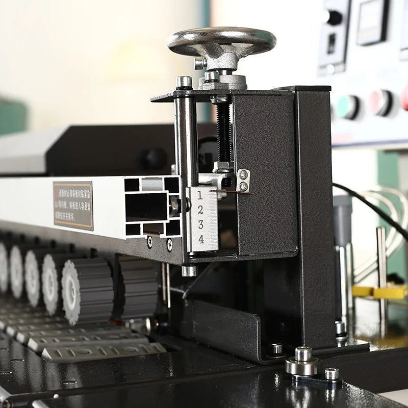 910H Small Automatic Edge Banding Machine – In Stock - Image 5